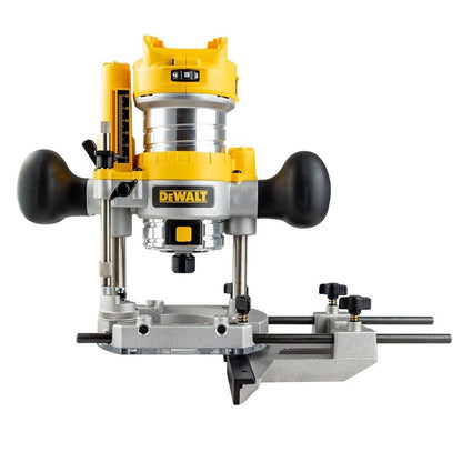Dewalt 18V 18 Piece Combo Kit with 5 x Batteries & Charger T4TKIT-1067